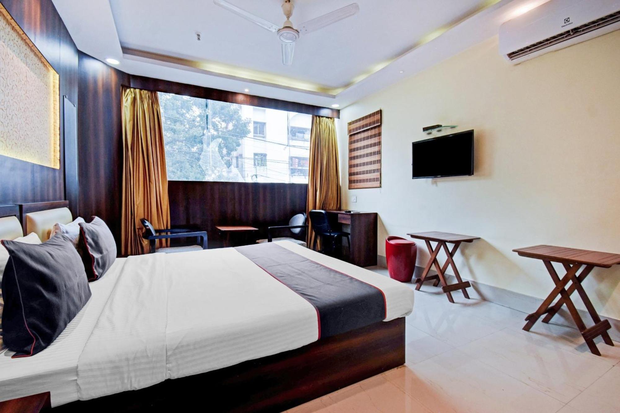 Collection O Motisarai Hotel Kolkata Exterior photo